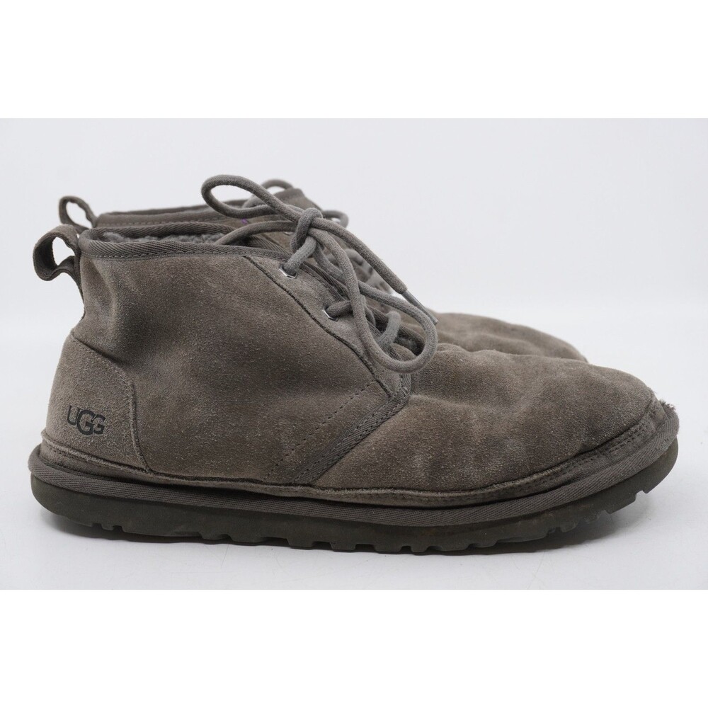 UGG Neumel Men's Size 9 Chukka Boots Gray Charcoal Suede Fur Lined Lace Up